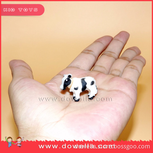 Cheap custion plastic mini farm animal ,surprise capsule mini farm animal